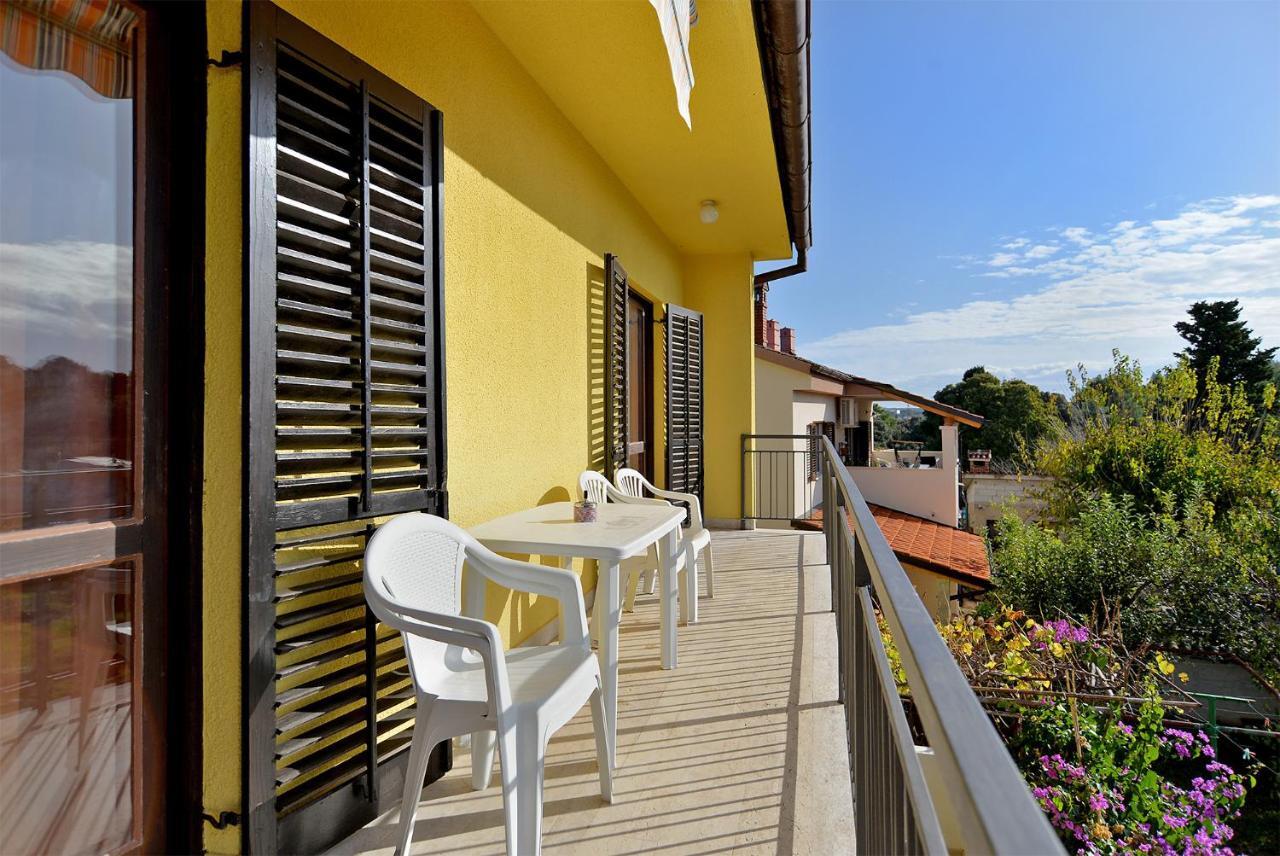 Apartments Danijel 1956 Pula Extérieur photo