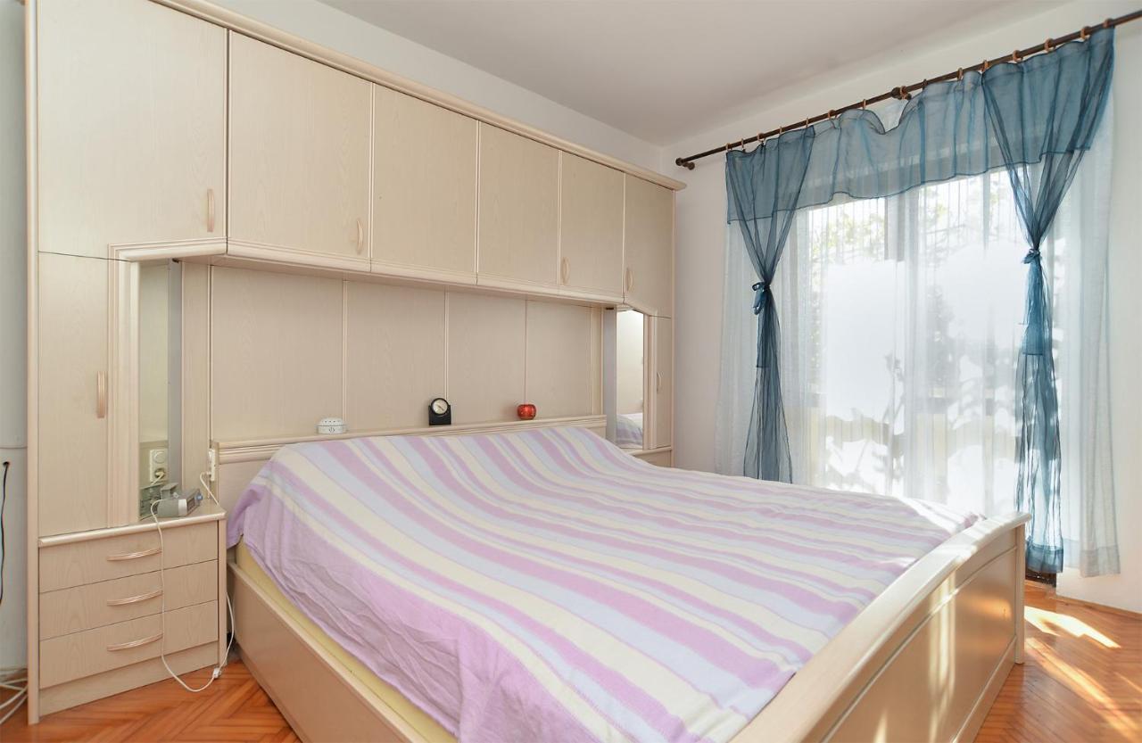 Apartments Danijel 1956 Pula Extérieur photo