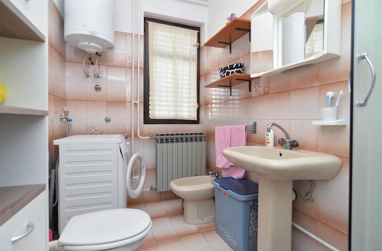 Apartments Danijel 1956 Pula Extérieur photo