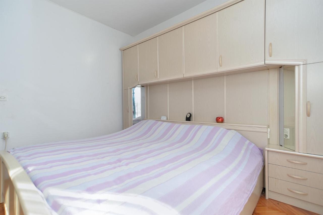 Apartments Danijel 1956 Pula Extérieur photo